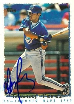 104186 Tomas Perez Autographed Baseball Card Toronto Blue Jays 1998 Topps Traded No. 24T Rookie