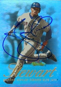 104195 Shannon Stewart Autographed Baseball Card Toronto Blue Jays 2000 Fleer Showcase No. 92