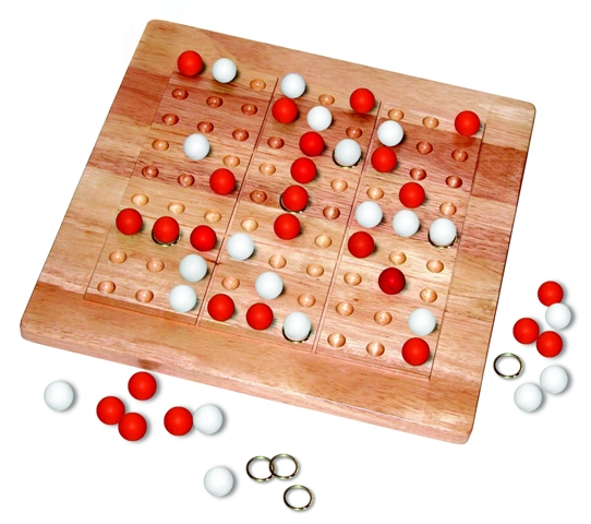 1020 Tic-tac-ku Solid Wood Game Rred And White