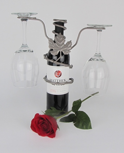 29596 Grapevine Design 2-stem Wine Bottle Holder-pewter Powder Coat Finish