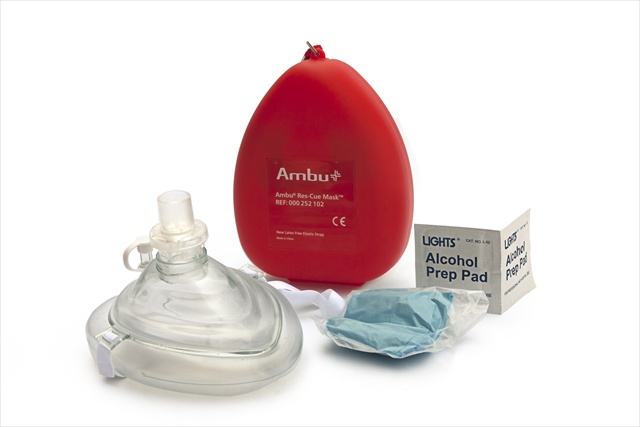 10-502 Ambu Cpr Mask With O2 Inlet