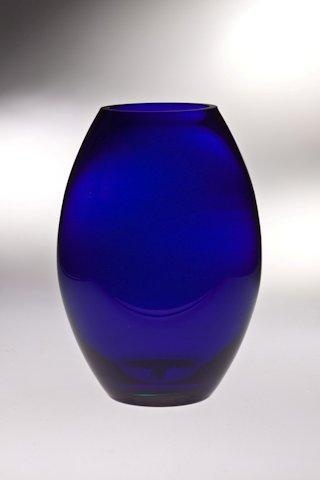 T-850-10 Classic Clear 10 In. High Quality Glass Cobalt Barrel Vase