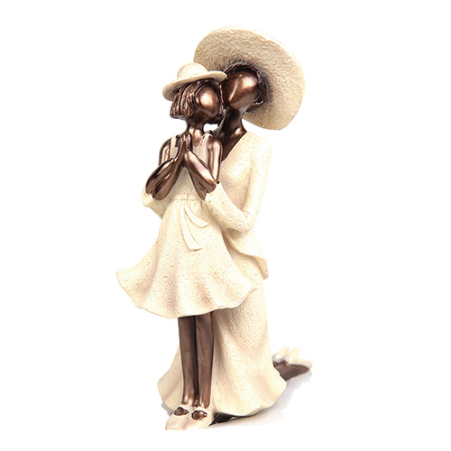 Ktd-878 8.25 In. Aa Mother Kneeling With Child Standing Figurine