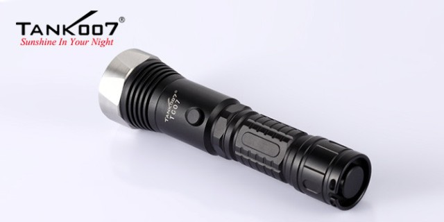 Tc07 U2 T6 Rechargeable Flashlight, 1000lm