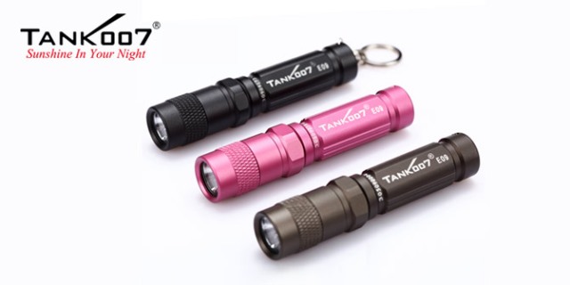 E09 3mode R3 Mini Every Day Carry Flashlight