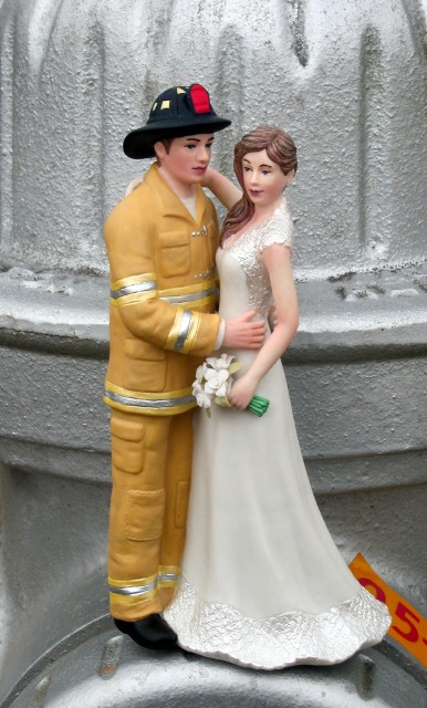 B00cuikb7c Firefighter Wedding Cake Topper, Yellow & Tan