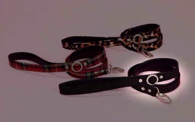 Hp302 Lace Overlay Satin Doggie Leash With Rhinestone Studs 4 Ft., Long , Red & Black - One Size
