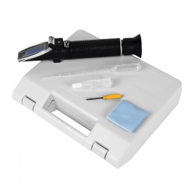 300005 Refractometer - Clinical