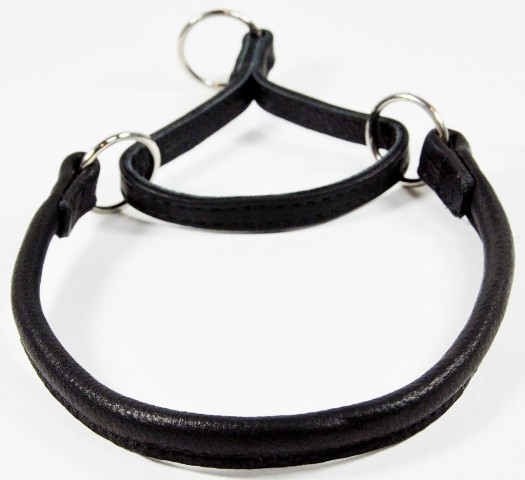 16 L X 0.33 W In. Round Leather Martingale Collar, Black