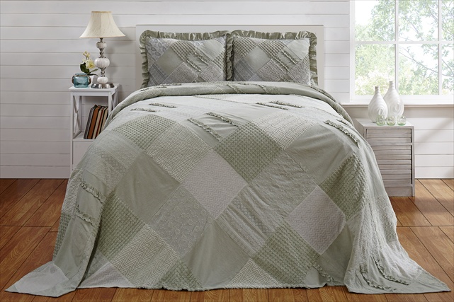 BSRCTWSA Twin Ruffled Chenille Patchwork Bedspread, Sage - 81 in.