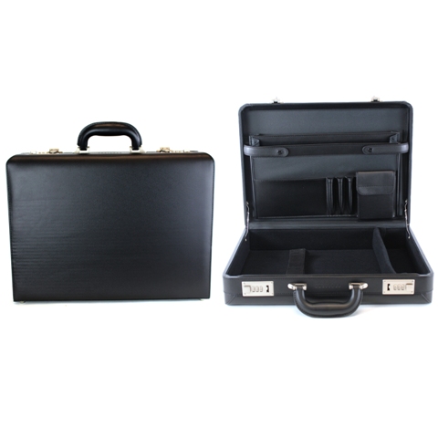 Heritage Travelware 840565 17.3 In. Black Vinyl Single Gusset Computer Case & Attache