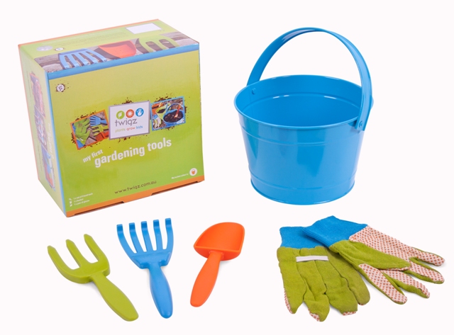 Tw0832 My First Gardening Tools Box Set - Blue Bucket