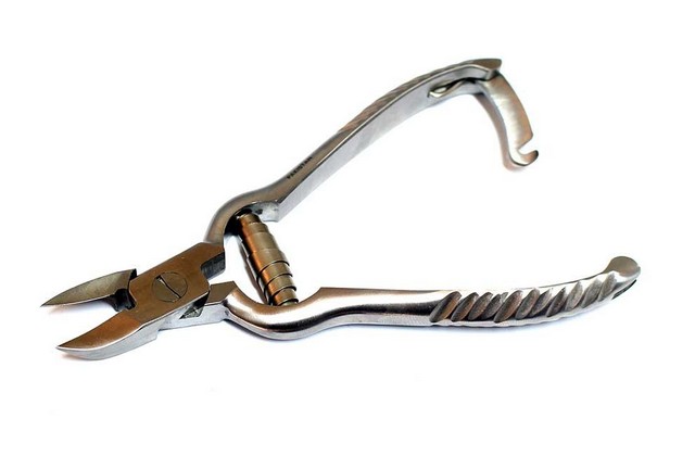 882 Silver Nail Cutter With Spring, 5.5 In.