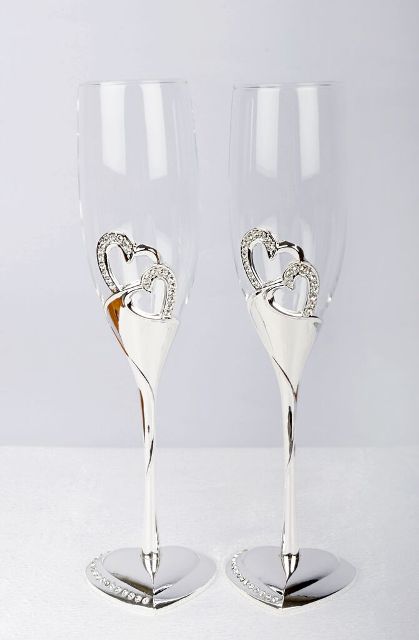 Stunning Wedding Toasting Flutes & Champagne Glasses