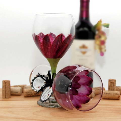 Da-bw Daisy Painted Wine Glass, Berry Wine