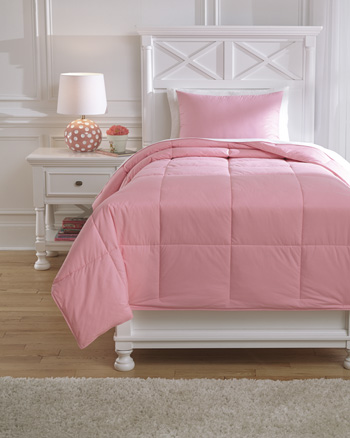 UPC 024052323313 product image for Ashley Q759061T Signature Design Accessory Plainfield Twin Comforter Set Pink | upcitemdb.com