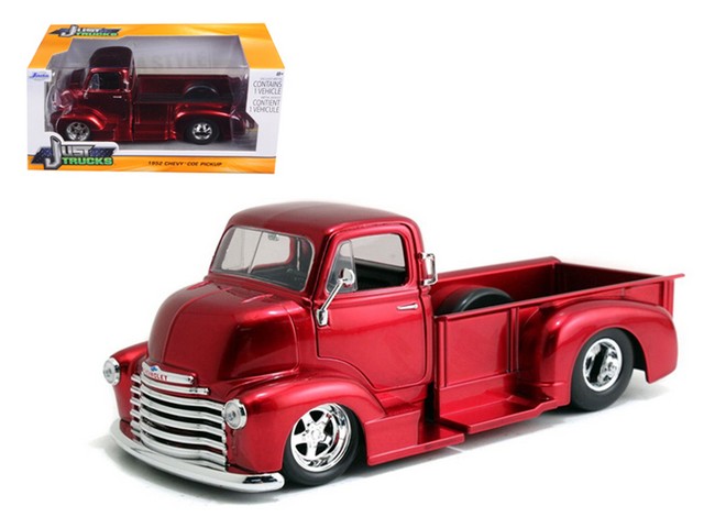 1952 Chevrolet Coe Pickup Truck Red With Chrome Wheels 1-24 Diecast Model