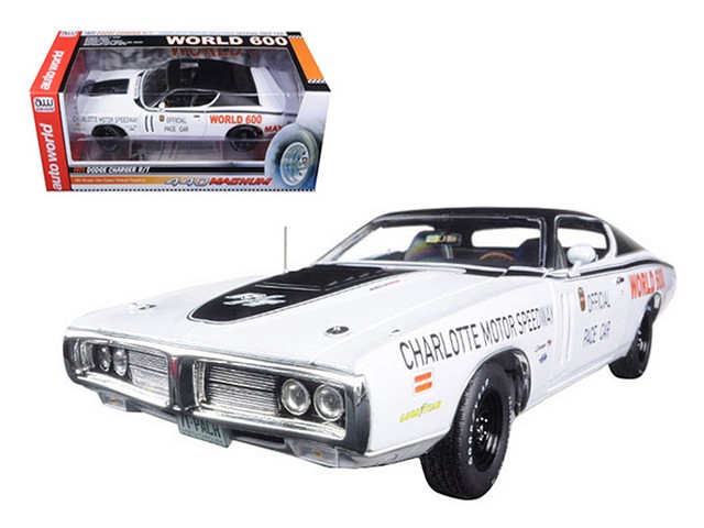 Autoworld Aw223 1971 Dodge Charger White Charlotte Motor Speedway World 600 Pace Car Limited Edition To 1002 Piece 1-18 Diecast Model Car