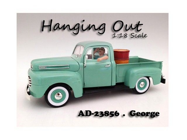 23856 Hanging Out George Figure For 1-18 Scale Models