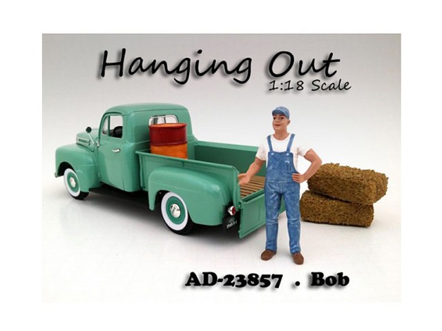 23857 Hanging Out Bob Figure For 1-18 Scale Models