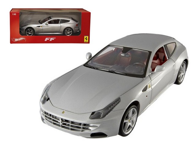 X5525 Ferrari Ff Silver 1-18 Diecast Car Model