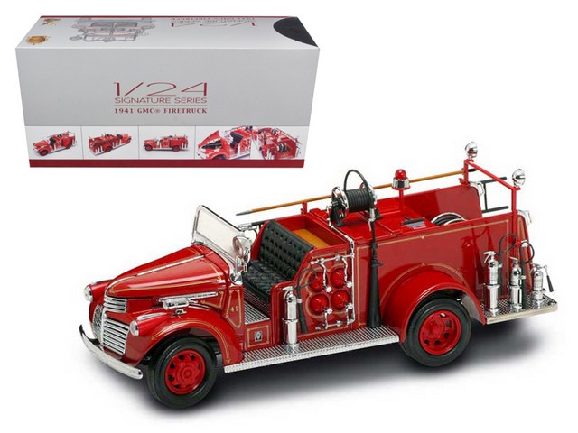 20068 1941 Gmc Fire Engine Red With Accessories 1-24 Diecast Model Car