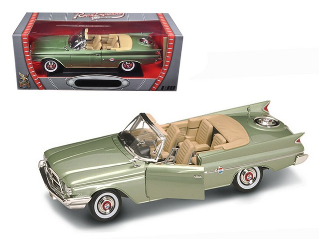 92748grn 1960 Chrysler 300f Green 1-18 Diecast Car Model