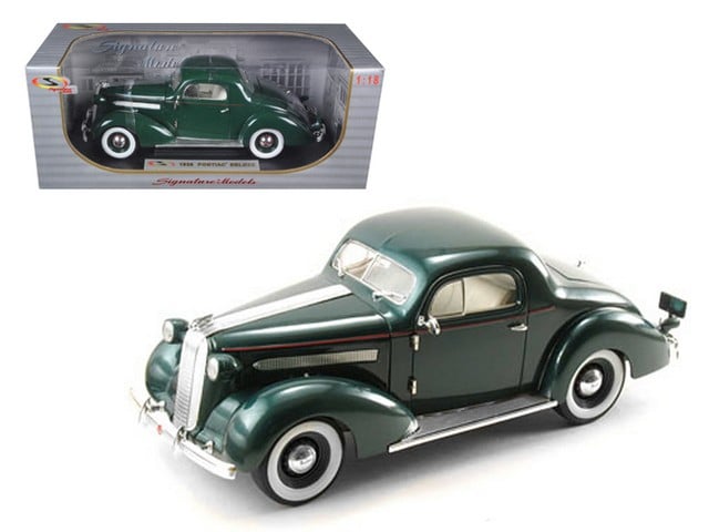 18106grn 1936 Pontiac Deluxe Green 1-18 Diecast Model Car