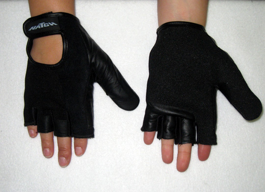 Gl092 6 X 5 X 1 In. Wheelchair Hatch Gloves 0.75 Finger Full Thumb, Small