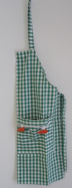 Tax-006 Hand Crocheted Apron With Green Check Carrots