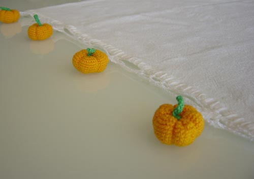 Ttt-019 Hand Crocheted Pumpkin Tea Towel