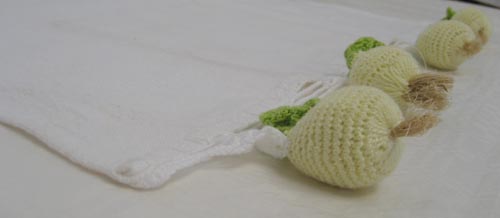 Ttt-049 Hand Crocheted Onion Tea Towel
