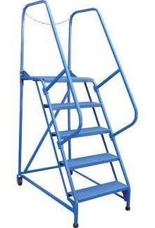 8 Step Grip Strut Maintenance Ladder