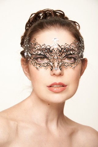 Kayso Ba005sl Silver Luxury Metal Filigree Laser Cut Masquerade Mask With Clear Rhinestones, 4 X 9 In. - One Size