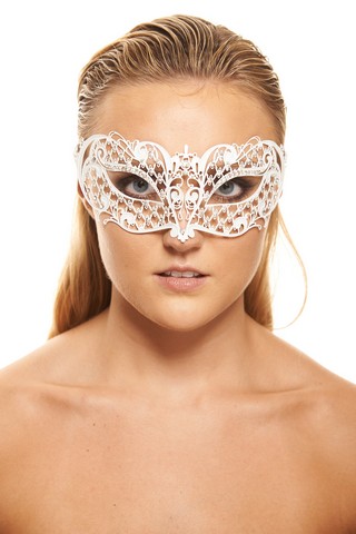 Kayso Bb001wh White Luxury Metal Crosshatch Laser Cut Masquerade Mask With Clear Rhinestones - One Size