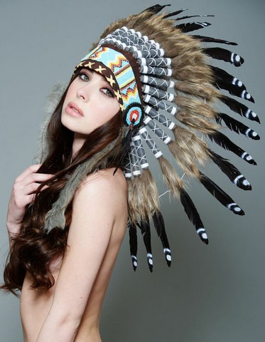Kayso Sh005 Short Length Hand-made Brown Synthetic Fur Black White Dotted Feather Headdress