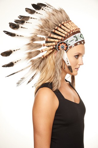 Kayso Sh009 Short Length Hand-made Brown Synthetic Fur White & Brown Feather Headdress