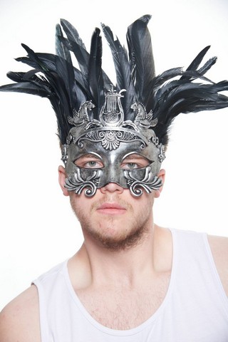 Kayso Fgm003sl Roman Gladiator Inspired Silver Masquerade Mask With Black Feathers - One Size