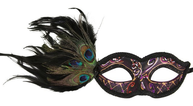 Kayso Fm009b Carnival Plastic Masquerade Mask With Feathers, Black & Purple - One Size