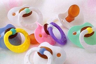 Usa 2501 Juicy Latex Orthodontic Pacifiers, 6 To 8 Months - 2 Count