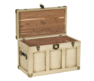 Lapps Toys & Furniture 367 Cg 28 In. Wooden Cherry Glaze Trunk