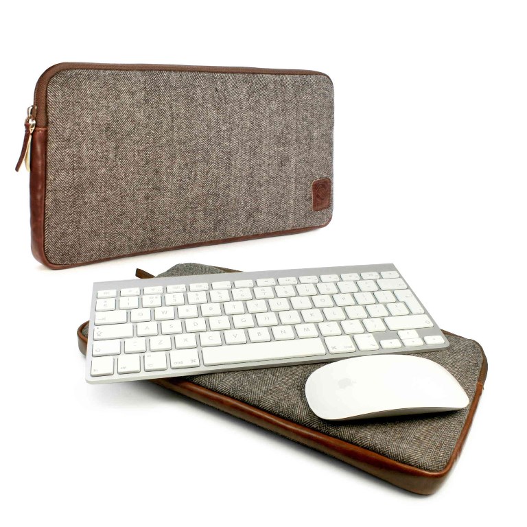 Tuff Luv J15-20 Herringbone Tweed Travel Case For Apple Bluetooth Magic Mouse & Keyboard, Brown