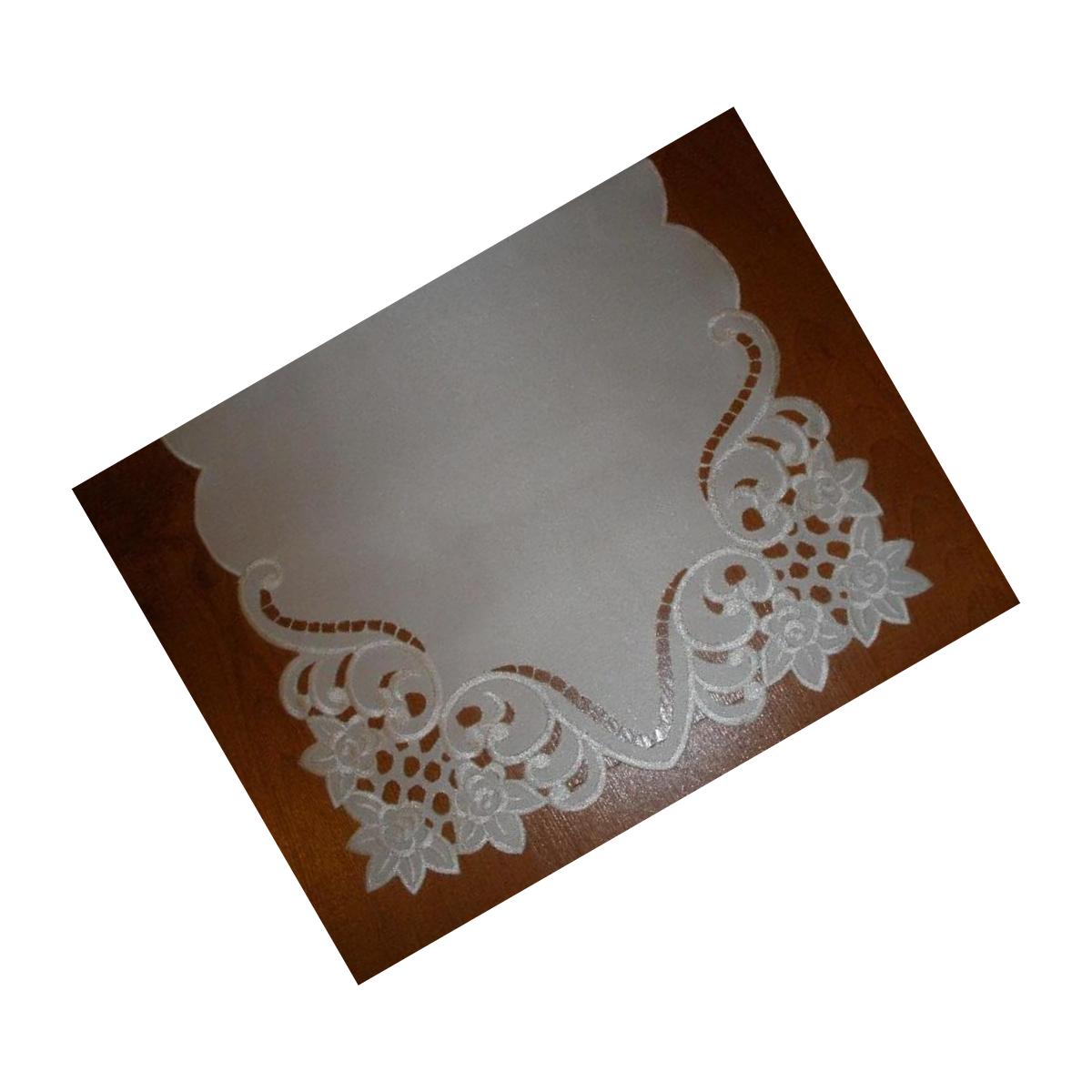 Picture of Tapestry Trading RC0446-12 12 in. Embroidered Roses And Lacy Cutwork Doilies- Ivory