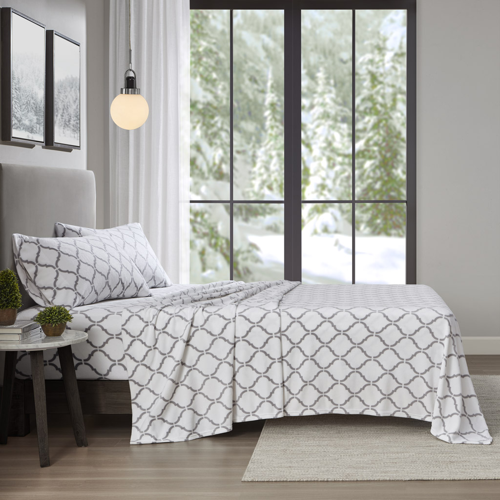 UPC 022164322286 product image for TN20-0530 90 x 102 x 0.13 in. Micro Fleece Sheet Set, Grey Geo - Queen Size | upcitemdb.com