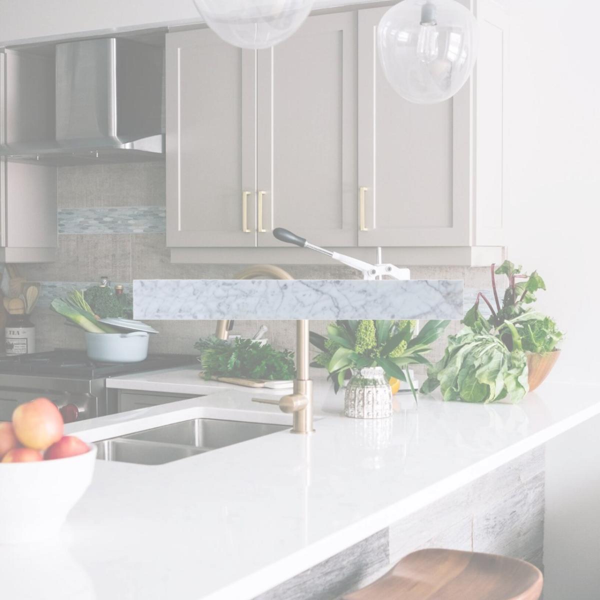 Picture of Elegant Decor BS1232CRA 32 in. Backsplash in Carrara White