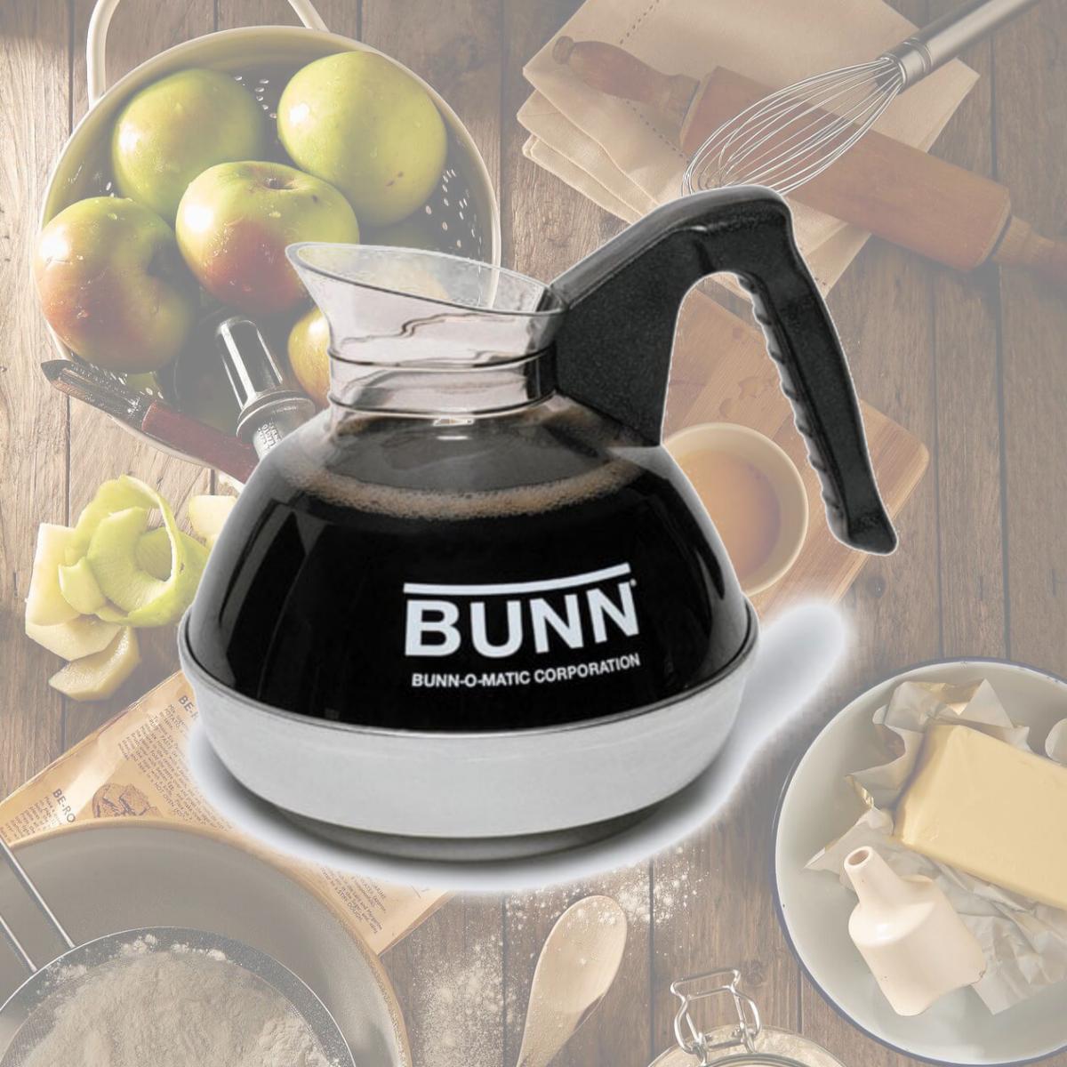 Picture of BUNN 6100 Easy Pour Commercial 12-Cup Regular Coffee Decanter