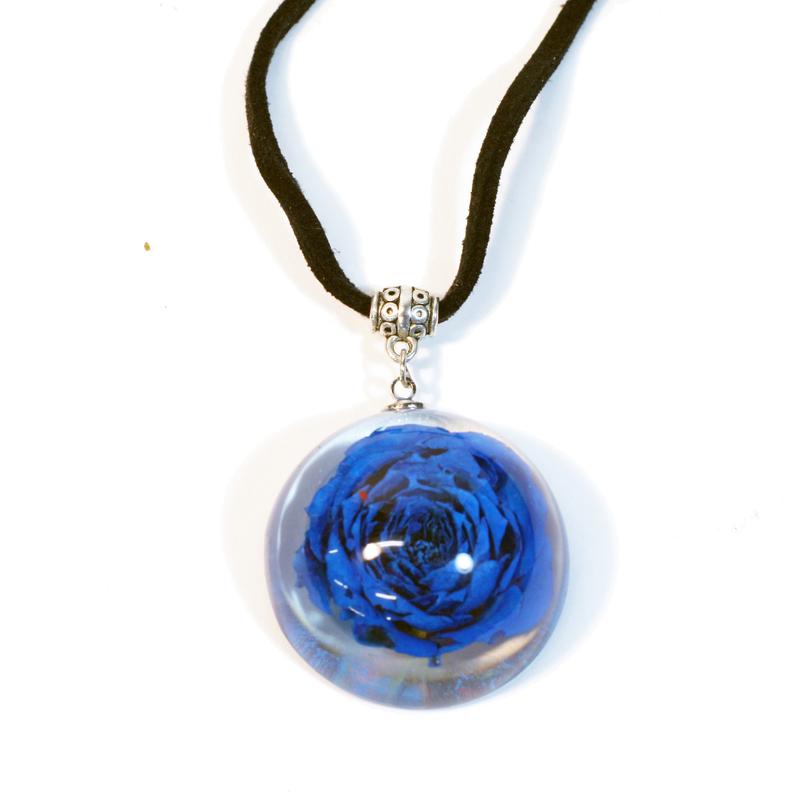 Fpr301 Real Rose Necklace, Blue