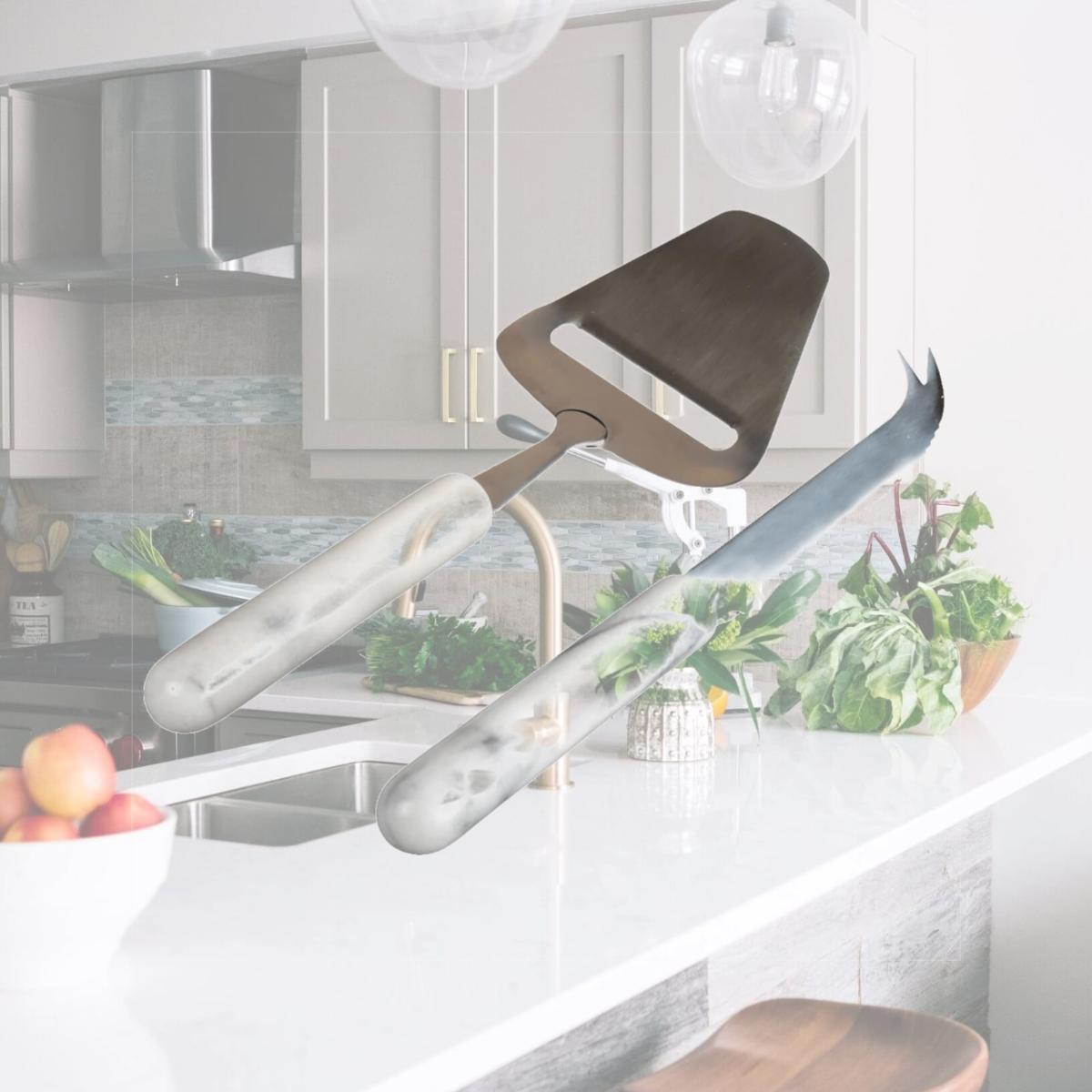 Picture of EVCO International 33132 3 x 8.75 in. Genuine Marble Stone Serving Set, White - 2 Piece