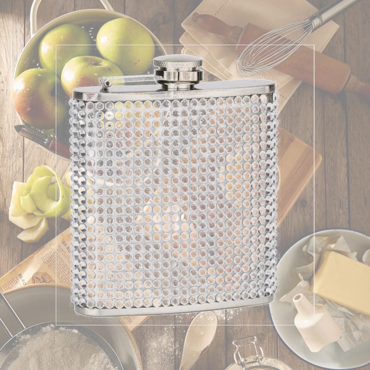 Picture of FJX Wholesale HFL-SD006 6oz Silver Diamond Bling Flask