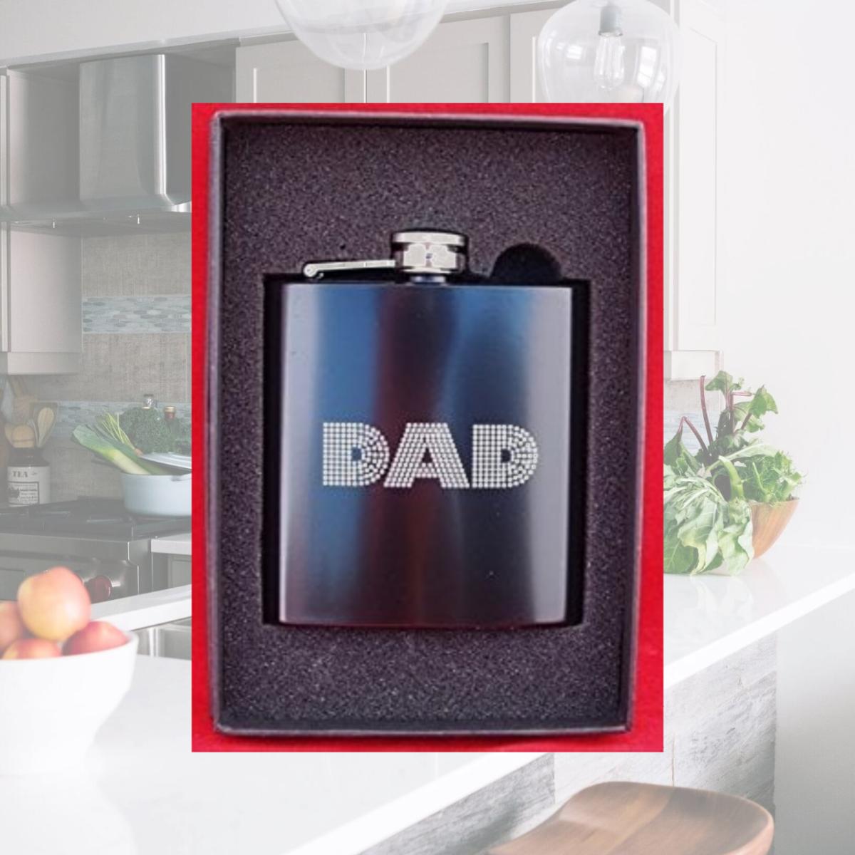 Picture of FJX Wholesale HFL-SP161-GB 6oz Black Dad Flask in Gift Box